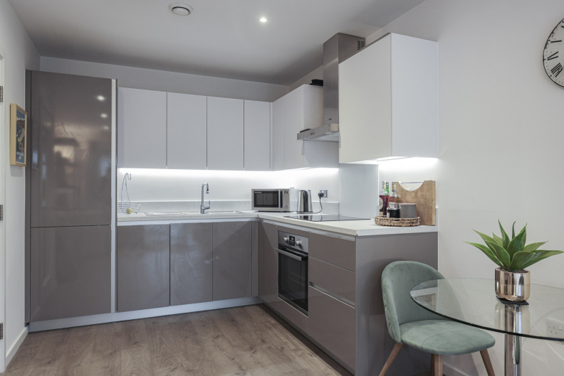 1 bedroom apartments/flats to sale in Juniper Drive, Battersea-image 10