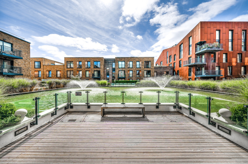 3 bedrooms apartments/flats to sale in Whiting Way, Rotherhithe-image 14