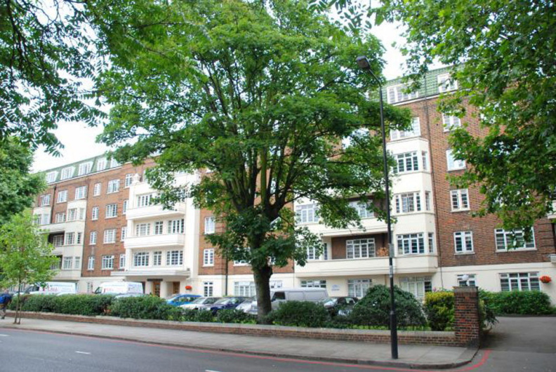 1 bedroom apartments/flats to sale in Pembroke Road, Earl's Court-image 5