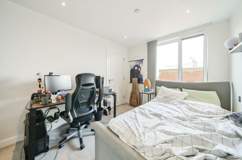 2 bedrooms apartments/flats to sale in High Street, Bromley-image 13