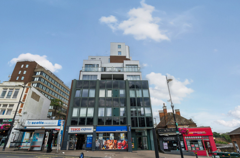 2 bedrooms apartments/flats to sale in High Street, Bromley-image 14