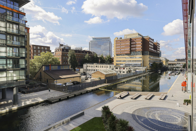 2 bedrooms apartments/flats to sale in Merchant Square, Paddington-image 7