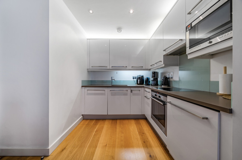 1 bedroom apartments/flats to sale in Gillingham Street, Westminster-image 7