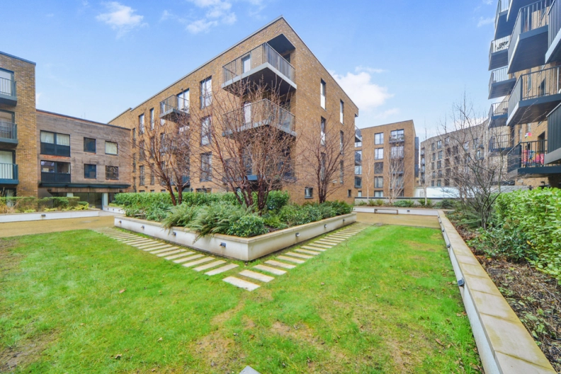 2 bedrooms apartments/flats to sale in Ashton Reach, Rotherhithe-image 1