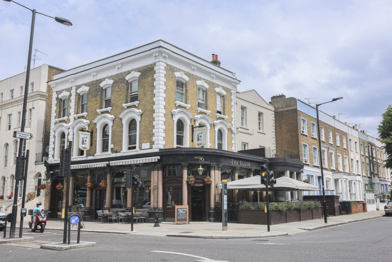 1 bedroom apartments/flats to sale in Portobello Rd, Notting Hill-image 4