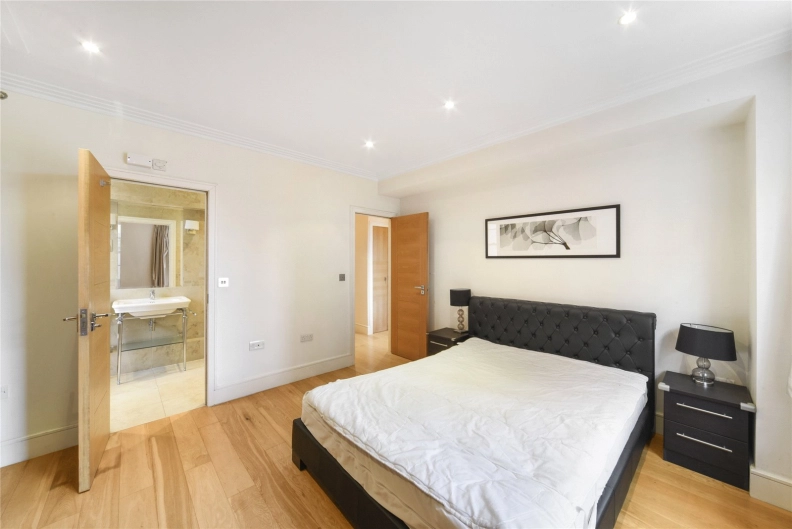 2 bedrooms apartments/flats to sale in Edgware Road, Marylebone-image 9