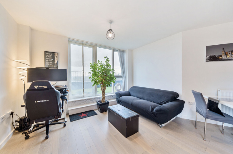 2 bedrooms apartments/flats to sale in River Rise Close, Rotherhithe-image 8