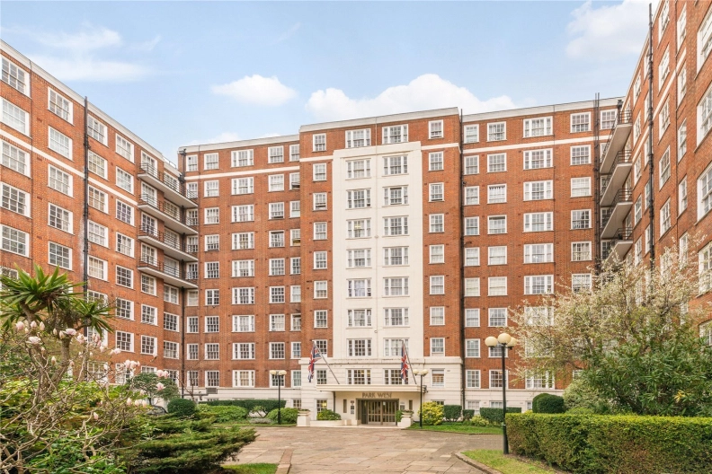 3 bedrooms apartments/flats to sale in Edgware Road, Paddington-image 12