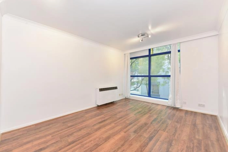 1 bedroom apartments/flats to sale in Sweden Gate, Rotherhithe-image 2