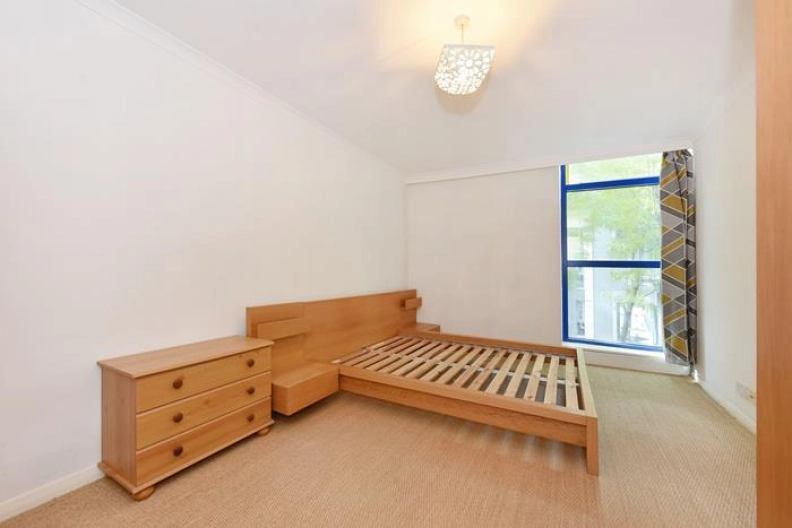 1 bedroom apartments/flats to sale in Sweden Gate, Rotherhithe-image 4