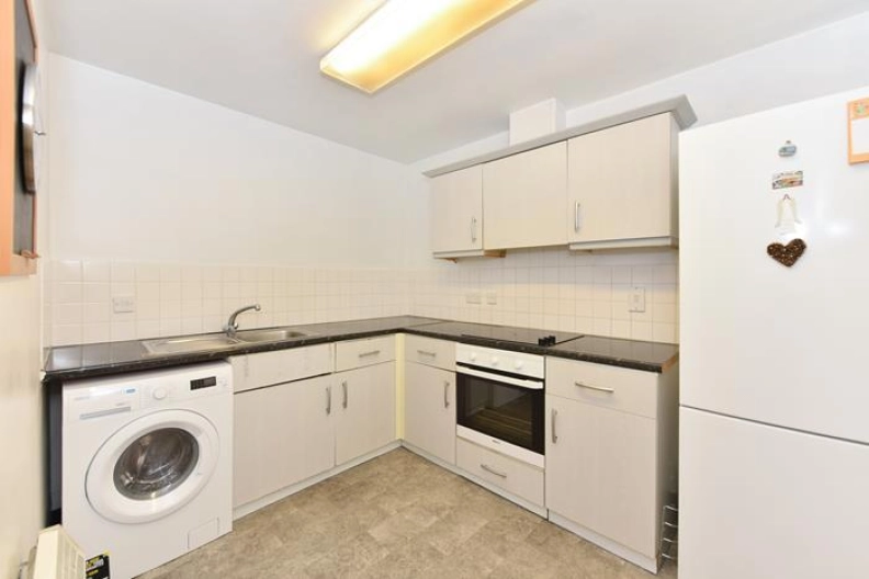 1 bedroom apartments/flats to sale in Sweden Gate, Rotherhithe-image 3