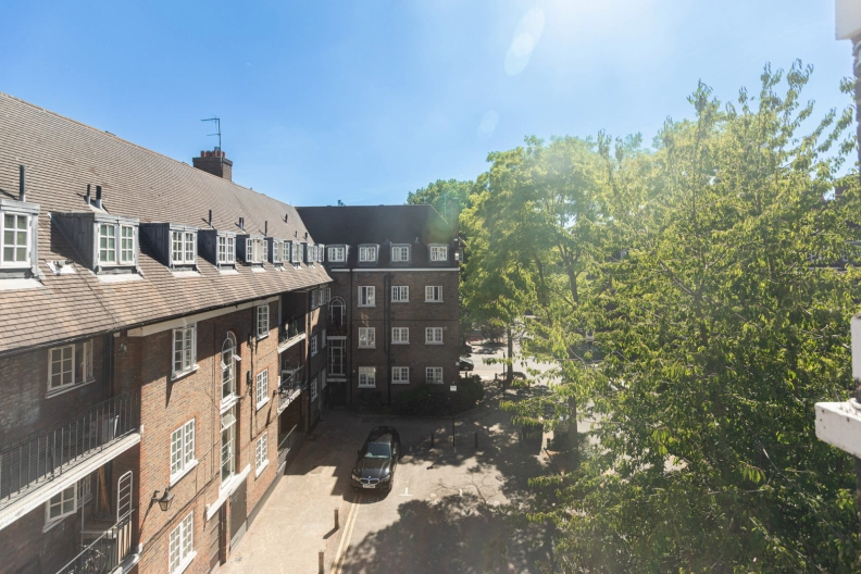 1 bedroom apartments/flats to sale in Riverside Gardens, Hammersmith-image 7