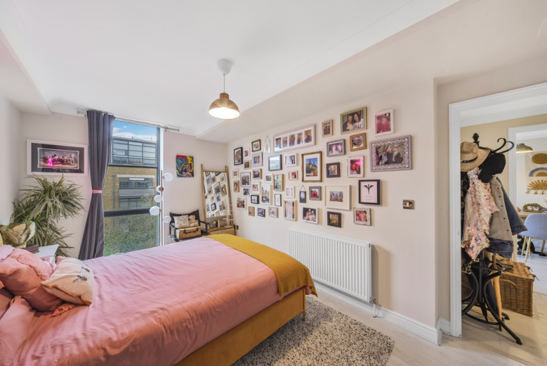 1 bedroom apartments/flats to sale in Ferry Lane, Brentford-image 12