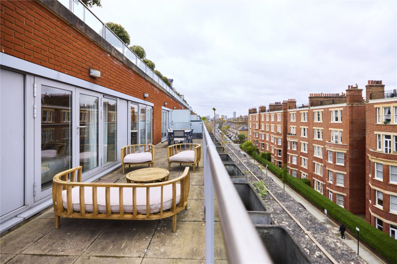 2 bedrooms apartments/flats to sale in Lurline Gardens, Battersea-image 8