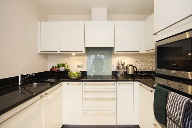 2 bedrooms apartments/flats to sale in Lurline Gardens, Battersea-image 11