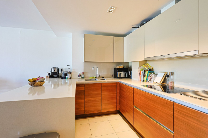 2 bedrooms apartments/flats to sale in Kew Bridge Road, Brentford-image 11