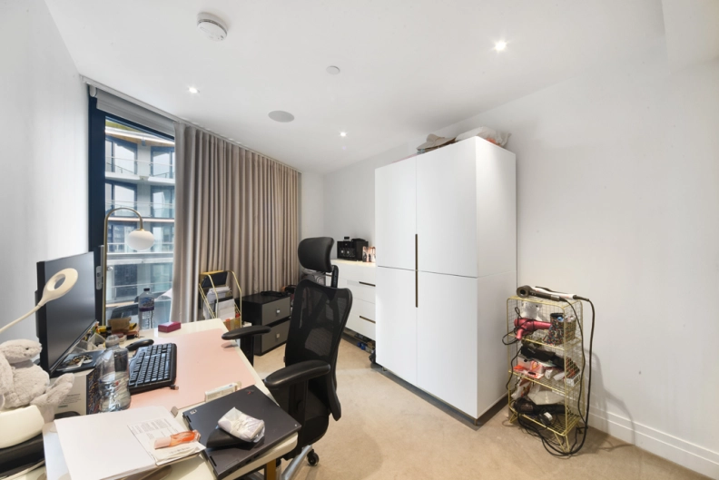 2 bedrooms apartments/flats to sale in Riverlight Quay, Nine Elms-image 14