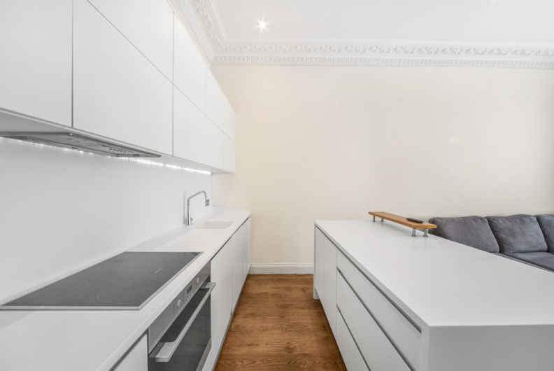 2 bedrooms apartments/flats to sale in Harcourt Terrace, Earl's Court-image 3