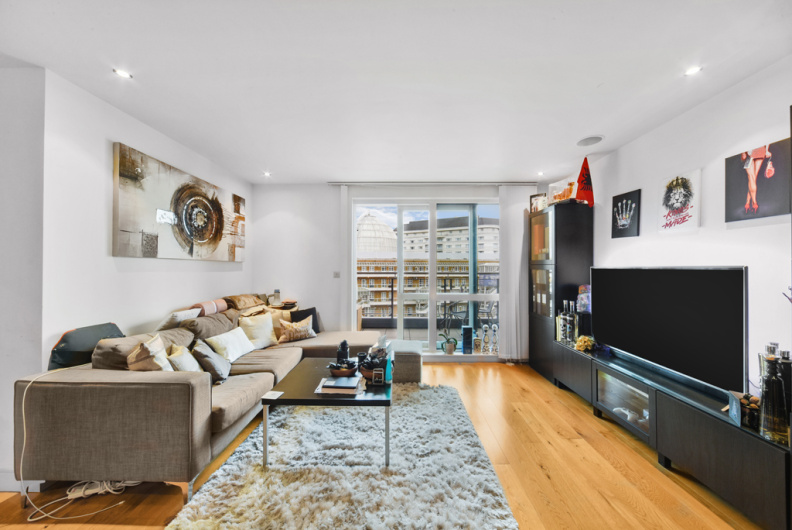 2 bedrooms apartments/flats to sale in Park Street, Fulham-image 11