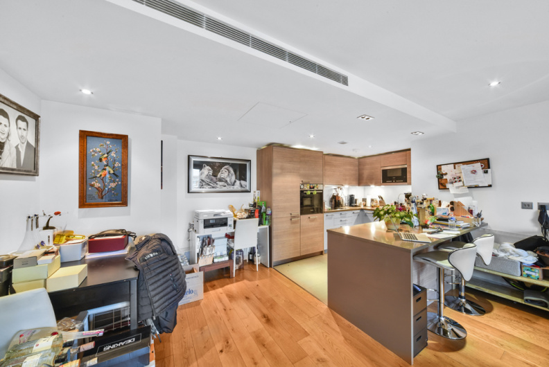 2 bedrooms apartments/flats to sale in Park Street, Fulham-image 10