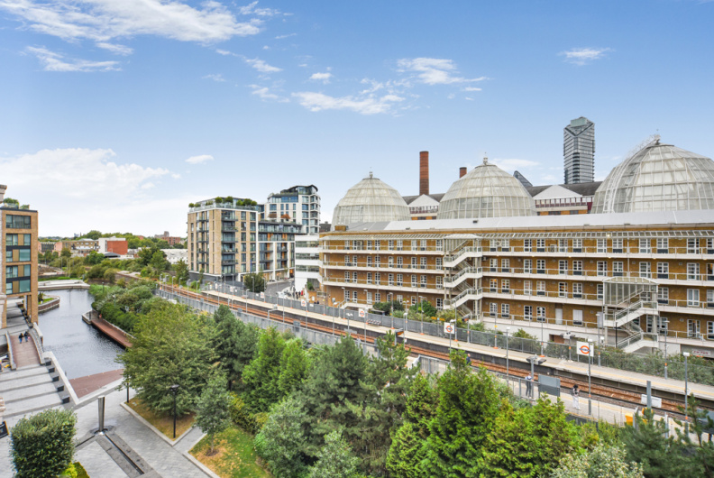 2 bedrooms apartments/flats to sale in Park Street, Fulham-image 15