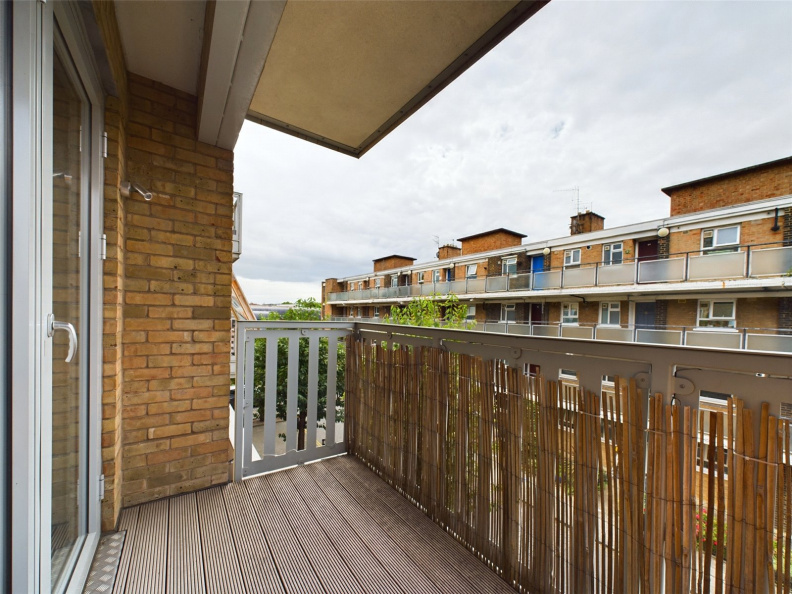 1 bedroom apartments/flats to sale in Latchmere Street, Battersea-image 12