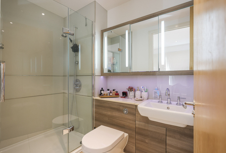 1 bedroom apartments/flats to sale in Juniper Drive, Wandsworth-image 6