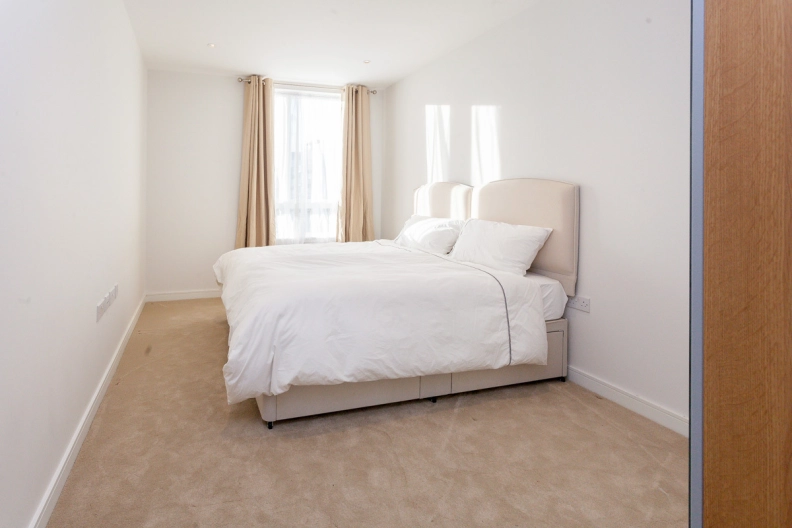 2 bedrooms apartments/flats to sale in Heritage Place, Brentford-image 5