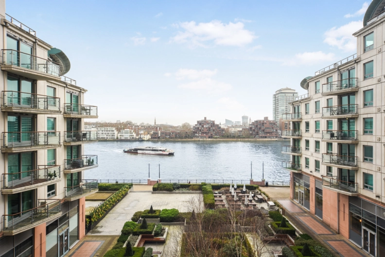 1 bedroom apartments/flats to sale in St. George Wharf, Vauxhall-image 1