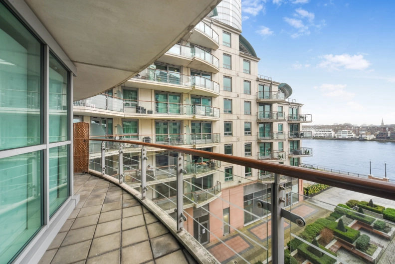 1 bedroom apartments/flats to sale in St. George Wharf, Vauxhall-image 13