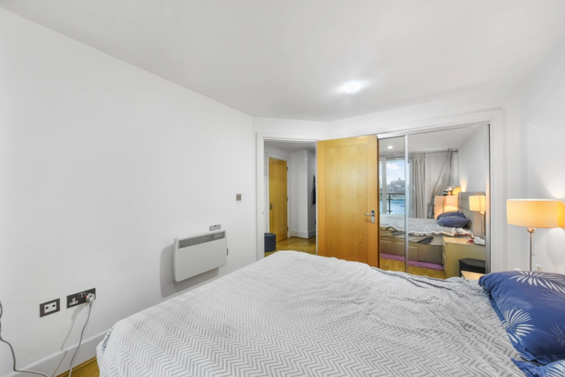 1 bedroom apartments/flats to sale in St. George Wharf, Vauxhall-image 5