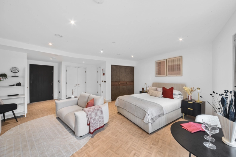 Studio apartments/flats to sale in St. John's Hill, Clapham Junction-image 9