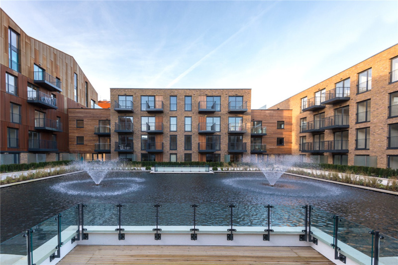 2 bedrooms apartments/flats to sale in Whiting Way, Rotherhithe-image 9