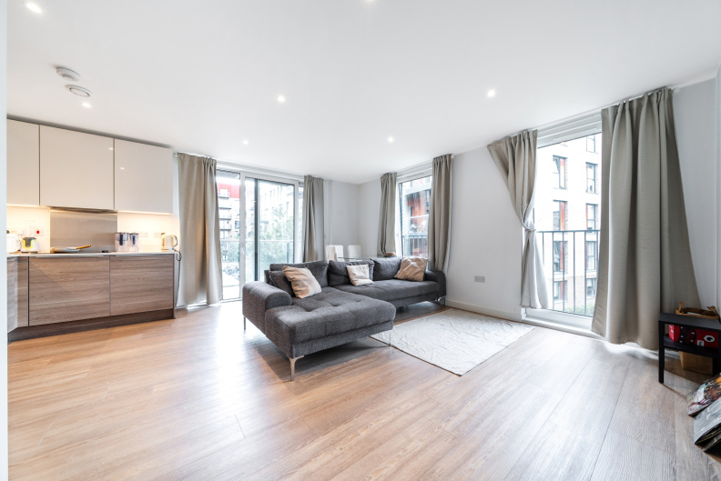 2 bedrooms apartments/flats to sale in Whiting Way, Rotherhithe-image 3