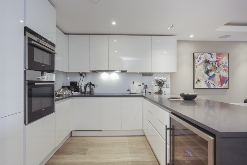 2 bedrooms apartments/flats to sale in Regatta Lane, Fulham Reach-image 5