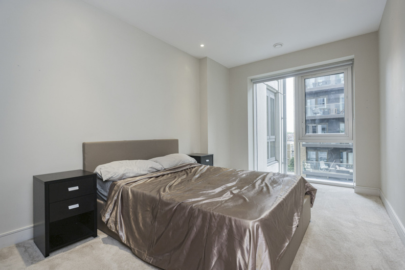 2 bedrooms apartments/flats to sale in Regatta Lane, Fulham Reach-image 6