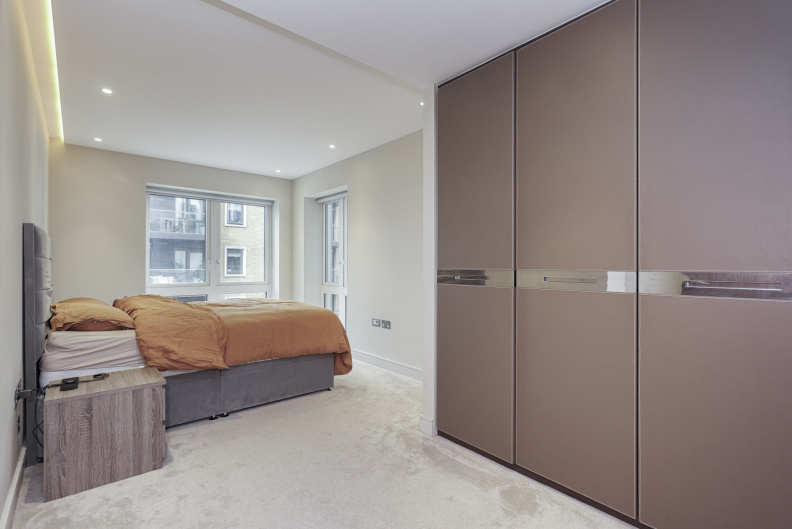 2 bedrooms apartments/flats to sale in Regatta Lane, Fulham Reach-image 16
