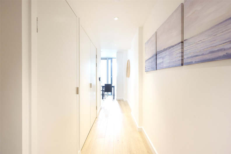 1 bedroom apartments/flats to sale in City Road, Old Street-image 5