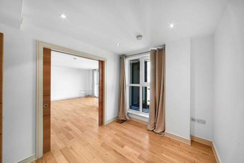 3 bedrooms apartments/flats to sale in Lensbury Avenue, Fulham-image 13