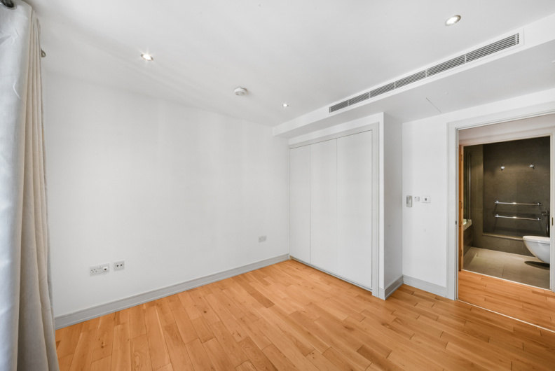 3 bedrooms apartments/flats to sale in Lensbury Avenue, Fulham-image 14