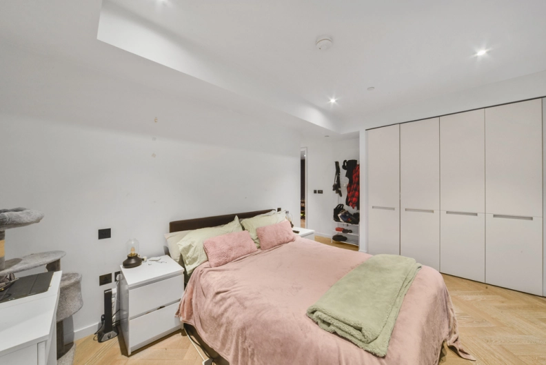 2 bedrooms apartments/flats to sale in Circus Road West, Nine Elms-image 12