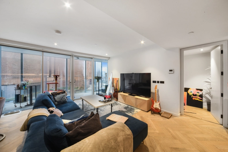 2 bedrooms apartments/flats to sale in Circus Road West, Nine Elms-image 9