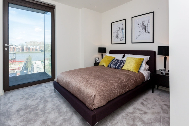 2 bedrooms apartments/flats to sale in New Union Square, Nine Elms-image 5