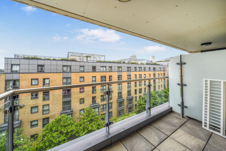 2 bedrooms apartments/flats to sale in Lensbury Avenue, Imperial Wharf-image 15