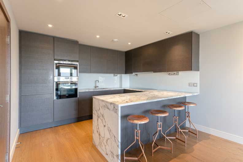 2 bedrooms apartments/flats to sale in Parr's Way, Fulham Reach-image 3