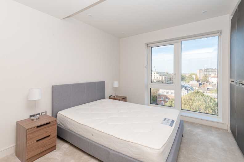 2 bedrooms apartments/flats to sale in Parr's Way, Fulham Reach-image 5