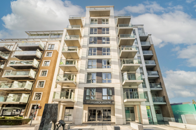 2 bedrooms apartments/flats to sale in Parr's Way, Fulham Reach-image 1