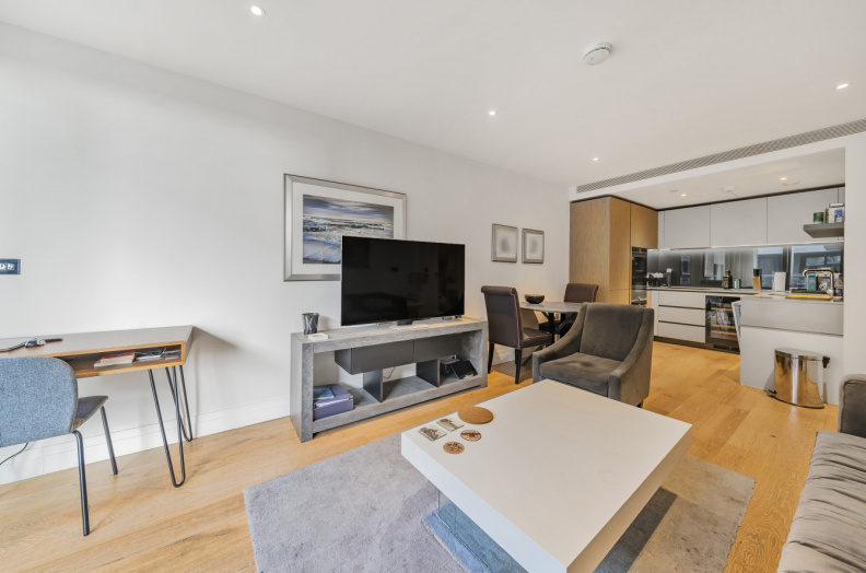 2 bedrooms apartments/flats to sale in Riverlight Quay, Nine Elms-image 14