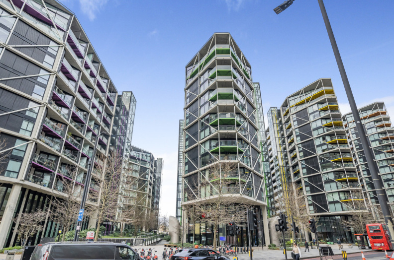 2 bedrooms apartments/flats to sale in Riverlight Quay, Nine Elms-image 9