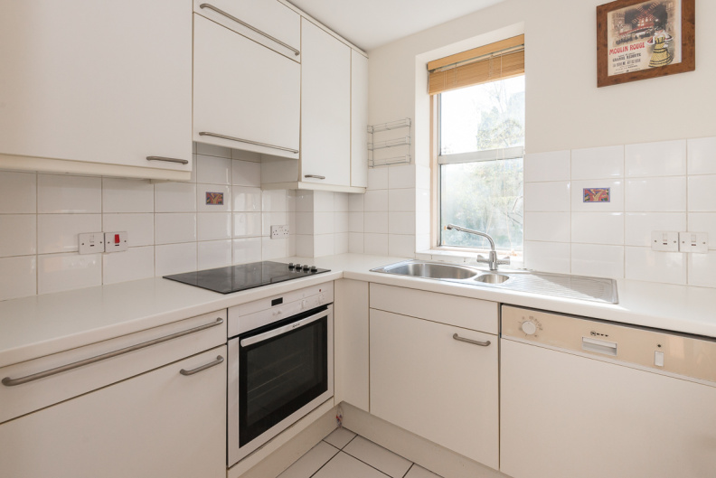 1 bedroom apartments/flats to sale in Manbre Road, Hammersmith-image 4